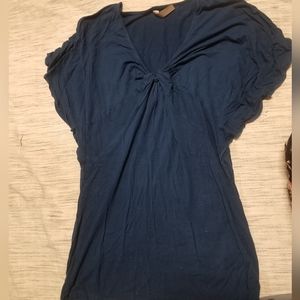 Thyme maternity beautiful navy top